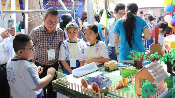Ngày hội Giáo dục STEM tại Quận Tân Phú: Hành trình Công dân số và nhiều hoạt động ý nghĩa